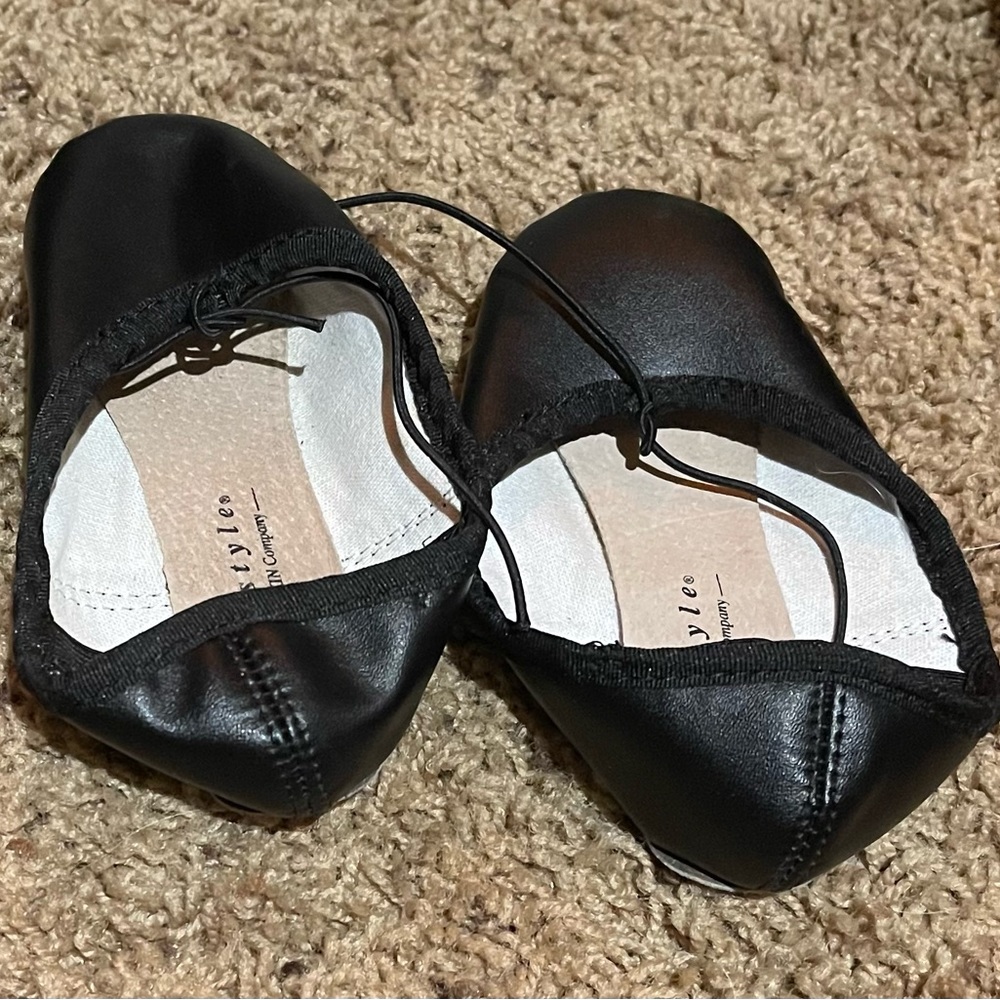 Ballet slippers